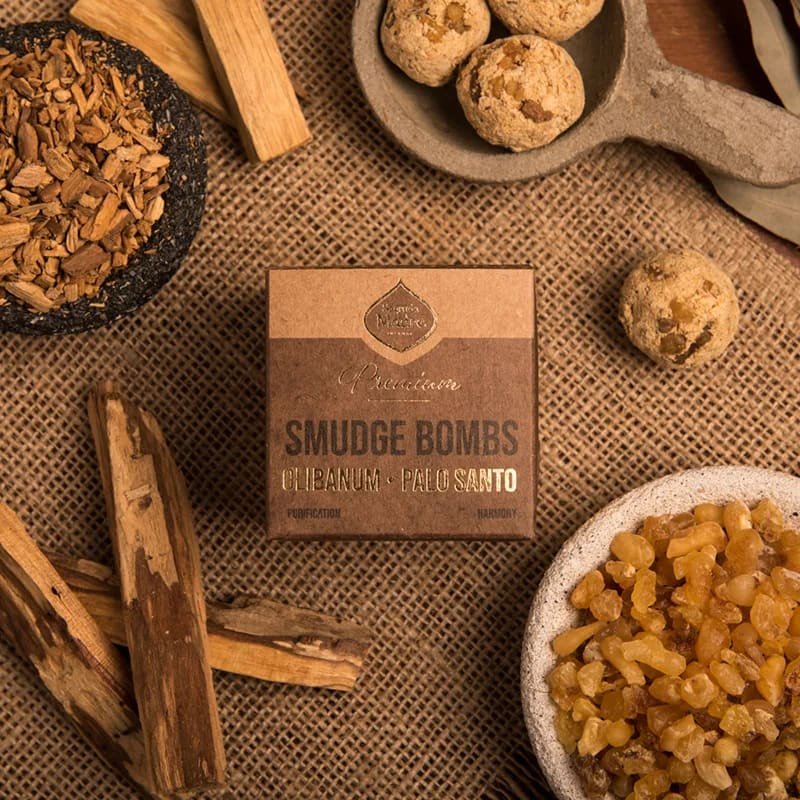 Bombe-smudge-palo-santo-2